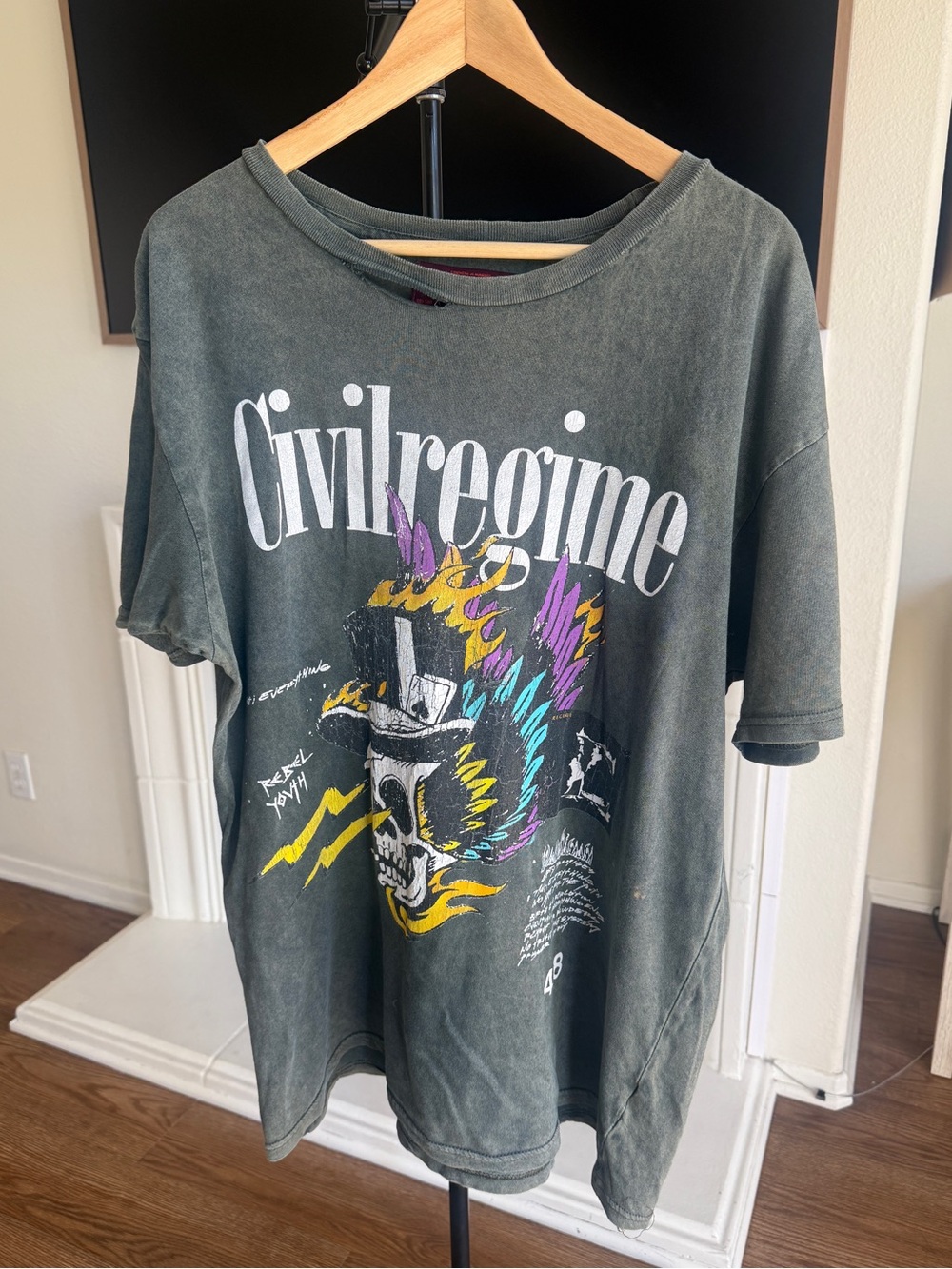 Civil Regime Rebel Youth Skull Gray Graphic T Shirt Size L Limited Edition 438